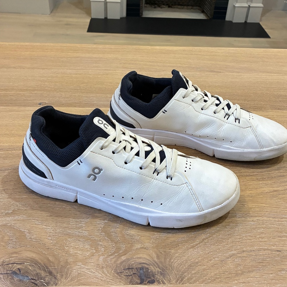 On Running The Roger Advantage White / Midnight 11.5